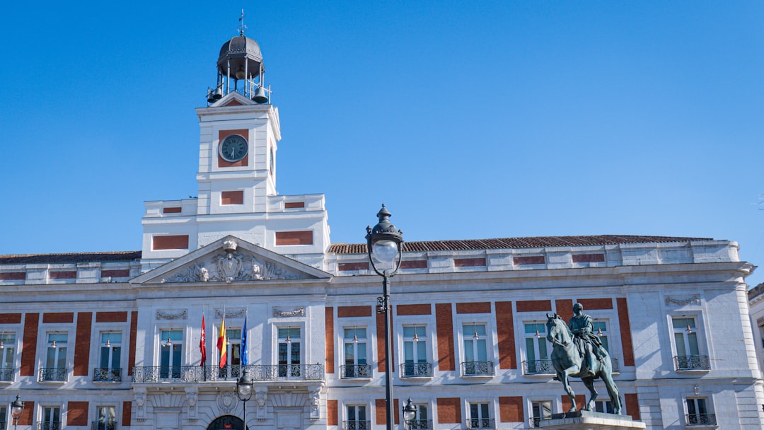 【デジタル庁最新ニュース（外部情報）】 自治体過半数が間に合わず システム移行、２５年度末 – 福島民友新聞社