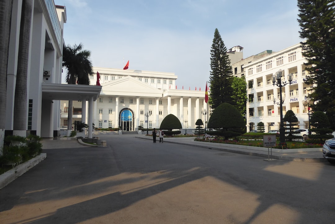 【デジタル庁最新ニュース（外部情報）】 ＮＥＣのＬＬＭ「ｃｏｔｏｍｉ ｖ３」、デジタル庁のガバメントＡＩ向け国内ＬＬＭに選定